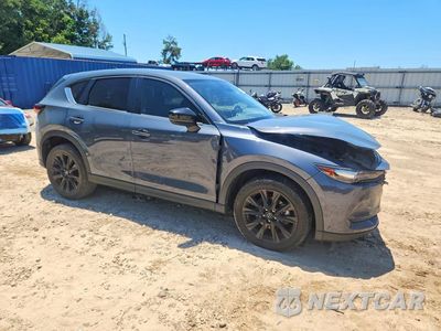 Czwarte zdjęcie samochodu z boku: 2021 MAZDA CX-5 CARBON EDITION VIN:JM3KFBCY8M0457611 - miniatura