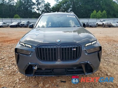 Piąte zdjęcie samochodu w środku: 2024 BMW X7 M60I VIN:5UX33EM06R9S85547 - miniatura