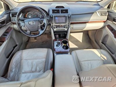 Zdjęcie 8 z 12 samochodu: 2012 TOYOTA CAMRY XLE VIN:4T4BF1FK2CR236153 - miniatura
