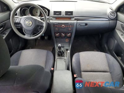 Zdjęcie 8 z 12 samochodu: 2007 MAZDA 3 I VIN:JM1BK32F271640561 - miniatura