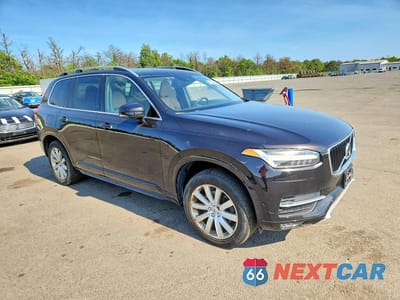 Czwarte zdjęcie samochodu z boku: 2016 VOLVO XC90 T6 VIN:YV4A22PK9G1069563 - miniatura