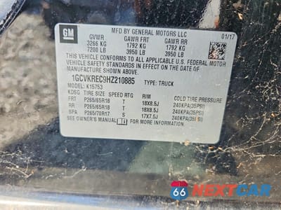 Zdjęcie 12 z 12 samochodu: 2017 CHEVROLET SILVERADO K1500 LT VIN:1GCVKREC9HZ210885 - miniatura