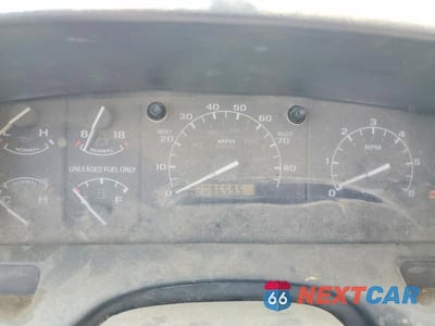 Zdjęcie 9 z 12 samochodu: 1993 FORD F350 VIN:1FDKF38G2PNA49655 - miniatura