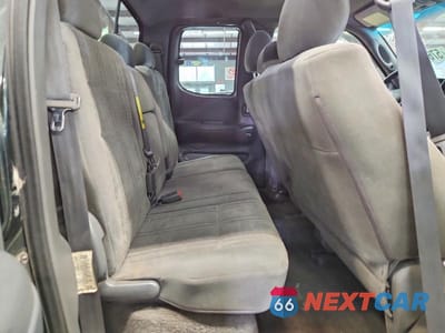 Zdjęcie 10 z 12 samochodu: 2005 TOYOTA TUNDRA ACCESS CAB SR5 VIN:5TBBT44145S469583 - miniatura