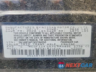 Zdjęcie 12 z 12 samochodu: 2017 NISSAN SENTRA SR VIN:3N1AB7AP7HY284556 - miniatura