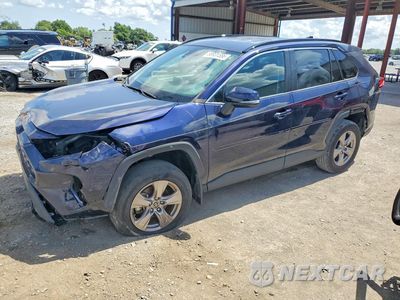 2023 TOYOTA RAV4 XLE 2T3W1RFV8PW271201 - główne zdjęcie licytacji z USA - miniatura