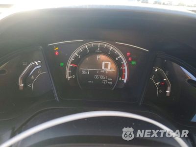 Zdjęcie 9 z 12 samochodu: 2017 HONDA CIVIC LX VIN:19XFC2F51HE063532 - miniatura
