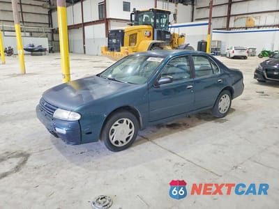 1997 NISSAN ALTIMA XE 1N4BU31D5VC139049 - główne zdjęcie licytacji z USA - miniatura