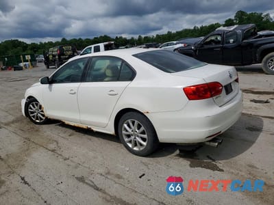 Drugie zdjęcie samochodu z przodu: 2011 VOLKSWAGEN JETTA SE VIN:3VWDZ7AJ4BM354656 - miniatura