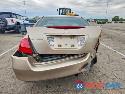 Zdjęcie 6 z 12 samochodu: 2006 HONDA ACCORD VALUE VIN:1HGCM561X6A053937 - miniatura