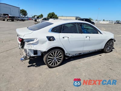 Trzecie zdjęcie samochodu z tyłu: 2021 BMW 228XI VIN:WBA73AK00M7G52204 - miniatura