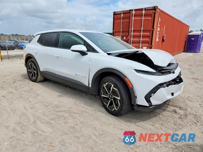 Czwarte zdjęcie samochodu z boku: 2025 CHEVROLET EQUINOX LT VIN:3GN7DMRP1SS209857 - miniatura