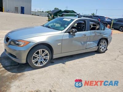 2006 BMW 3 SERIES 325 I WBAVB13596KR56777 - główne zdjęcie licytacji z USA - miniatura