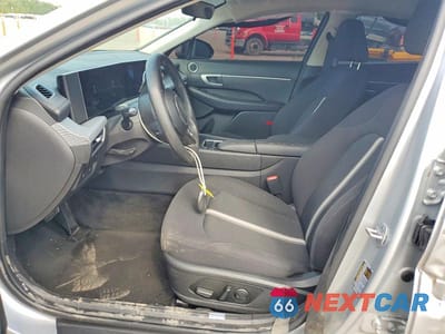 Zdjęcie 7 z 12 samochodu: 2025 HYUNDAI SONATA SEL VIN:KMHL64JA6SA477535 - miniatura
