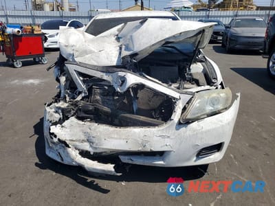 Piąte zdjęcie samochodu w środku: 2011 TOYOTA CAMRY LE VIN:4T4BF3EK5BR210111 - miniatura