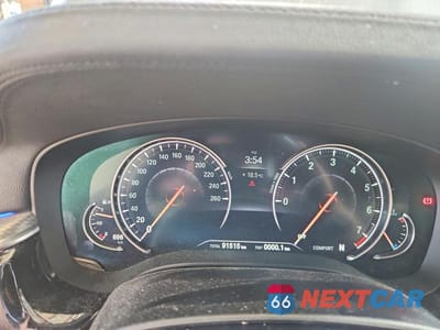 Zdjęcie 9 z 12 samochodu: 2018 BMW 540 XI VIN:WBAJE7C53JWC57755 - miniatura