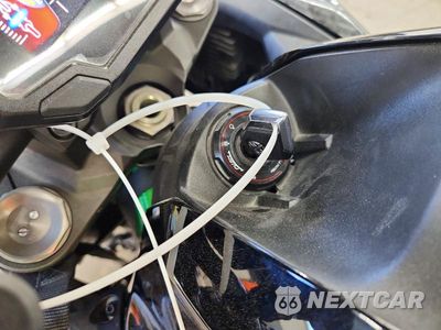 Zdjęcie 8 z 9 samochodu: 2020 KAWASAKI ZR1000 K VIN:JKAZRCK1XLA002612 - miniatura
