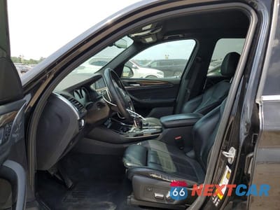 Zdjęcie 7 z 13 samochodu: 2018 BMW X3 XDRIVE30I VIN:5UXTR9C51JLD60457 - miniatura