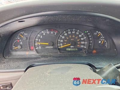 Zdjęcie 9 z 12 samochodu: 2001 TOYOTA TUNDRA SR5 VIN:5TBRT34131S168046 - miniatura