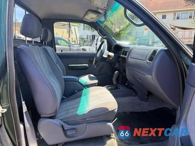 Zdjęcie 10 z 11 samochodu: 1999 TOYOTA TACOMA PRERUNNER VIN:4TANM92N7XZ446588 - miniatura