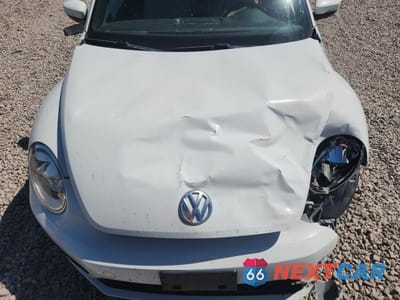 Zdjęcie 11 z 12 samochodu: 2017 VOLKSWAGEN BEETLE 1.8T VIN:3VWF17AT4HM625726 - miniatura