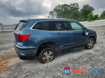 Trzecie zdjęcie samochodu z tyłu: 2018 HONDA PILOT EX VIN:5FNYF5H34JB021207 - miniatura