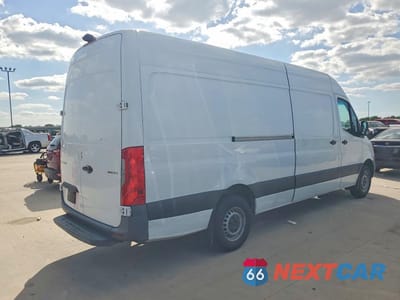 Trzecie zdjęcie samochodu z tyłu: 2021 MERCEDES BENZ SPRINTER 2500 VIN:W1W40CHY5MT051788 - miniatura