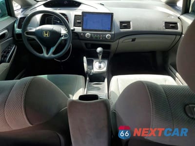 Zdjęcie 8 z 12 samochodu: 2011 HONDA CIVIC LX VIN:2HGFA1F5XBH511814 - miniatura