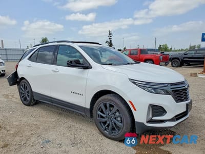Czwarte zdjęcie samochodu z boku: 2022 CHEVROLET EQUINOX RS VIN:2GNAXWEV0N6142295 - miniatura