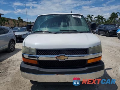 Piąte zdjęcie samochodu w środku: 2012 CHEVROLET EXPRESS G3500 LT VIN:1GAZG1FG2C1123447 - miniatura