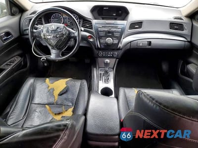 Zdjęcie 8 z 12 samochodu: 2013 ACURA ILX 20 PREMIUM VIN:19VDE1F55DE007575 - miniatura