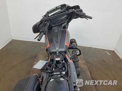 Zdjęcie 6 z 10 samochodu: 2023 HARLEY DAVIDSON FLHXSE VIN:1HD1PX618PB953920 - miniatura