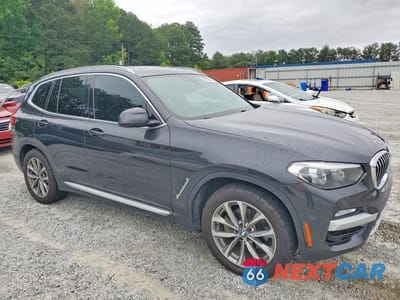 Czwarte zdjęcie samochodu z boku: 2019 BMW X3 SDRIVE30I VIN:5UXTR7C58KLE98986 - miniatura