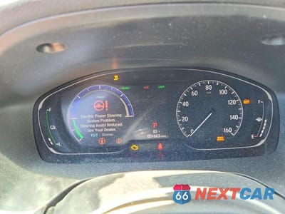 Zdjęcie 9 z 12 samochodu: 2019 HONDA INSIGHT TOURING VIN:19XZE4F98KE002515 - miniatura