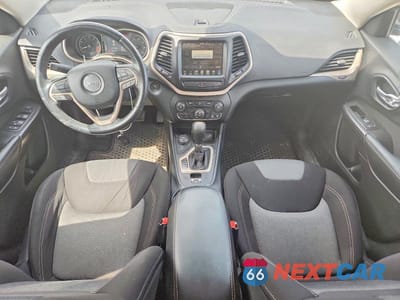 Zdjęcie 8 z 13 samochodu: 2014 JEEP CHEROKEE LATITUDE VIN:1C4PJMCS5EW197431 - miniatura