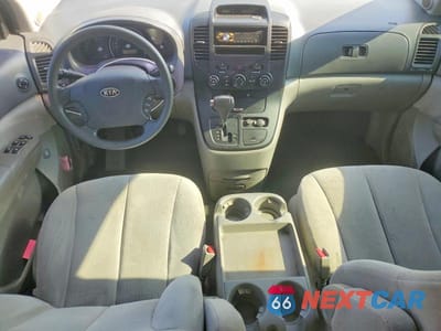 Zdjęcie 8 z 13 samochodu: 2009 KIA SEDONA LX VIN:KNDMB233696270387 - miniatura