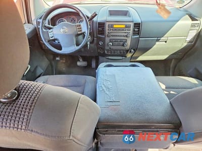 Zdjęcie 9 z 13 samochodu: 2008 NISSAN TITAN XE VIN:1N6AA07C68N351945 - miniatura