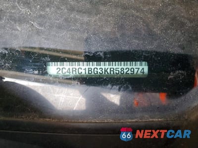 Zdjęcie 12 z 12 samochodu: 2019 CHRYSLER PACIFICA TOURING L VIN:2C4RC1BG3KR582974 - miniatura