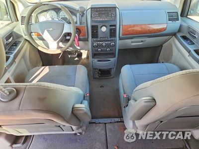 Zdjęcie 8 z 14 samochodu: 2008 CHRYSLER TOWN & COUNTRY LX VIN:2A8HR44H78R642239 - miniatura