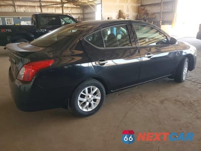 Trzecie zdjęcie samochodu z tyłu: 2017 NISSAN VERSA 1.6 S VIN:3N1CN7AP5HL803150 - miniatura