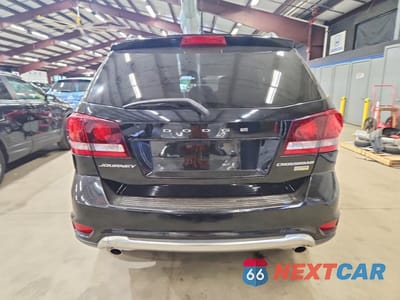 Zdjęcie 6 z 13 samochodu: 2019 DODGE JOURNEY CROSSROAD VIN:3C4PDCGG4KT716722 - miniatura