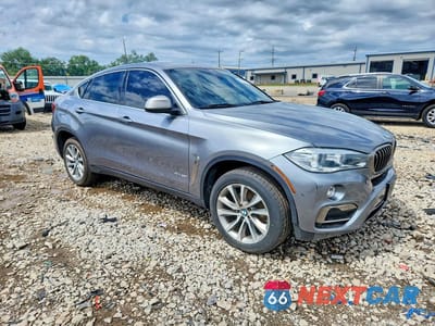 Czwarte zdjęcie samochodu z boku: 2018 BMW X6 XDRIVE35I VIN:5UXKU2C50J0Z61553 - miniatura