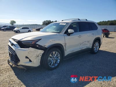 2024 TOYOTA GRAND HIGHLANDER PLATINUM 5TDAAAB57RS010325 - główne zdjęcie licytacji z USA - miniatura