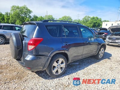 Trzecie zdjęcie samochodu z tyłu: 2007 TOYOTA RAV4 SPORT VIN:JTMZD32V575043932 - miniatura