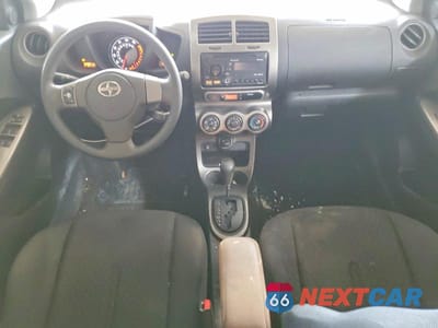 Zdjęcie 8 z 12 samochodu: 2012 SCION XD BASE VIN:JTKKU4B48C1027510 - miniatura