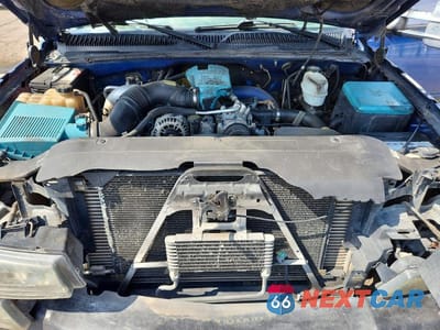 Zdjęcie 11 z 13 samochodu: 2004 CHEVROLET SILVERADO K2500 HEAVY DUTY VIN:1GCHK291X4E156902 - miniatura