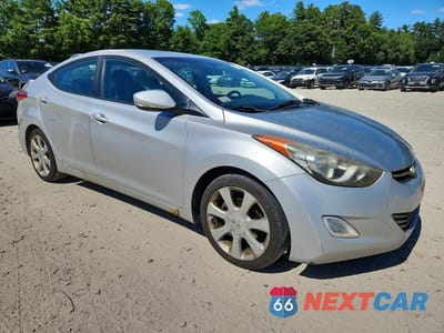 Czwarte zdjęcie samochodu z boku: 2012 HYUNDAI ELANTRA LIMITED VIN:KMHDH4AE4CU308390 - miniatura