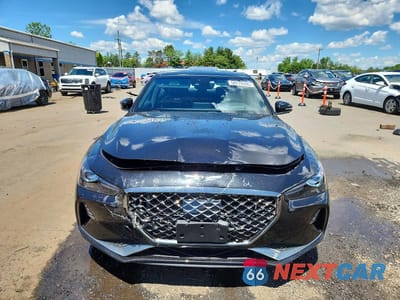 Piąte zdjęcie samochodu w środku: 2019 GENESIS G70 3.3T ADVANCED VIN:KMTG34LE8KU014665 - miniatura