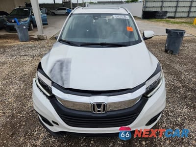 Piąte zdjęcie samochodu w środku: 2021 HONDA HR-V EX VIN:3CZRU6H53MM727631 - miniatura