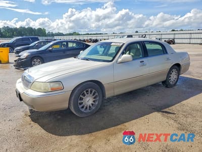 2006 LINCOLN TOWN CAR SIGNATURE 1LNHM81V76Y626893 - główne zdjęcie licytacji z USA - miniatura